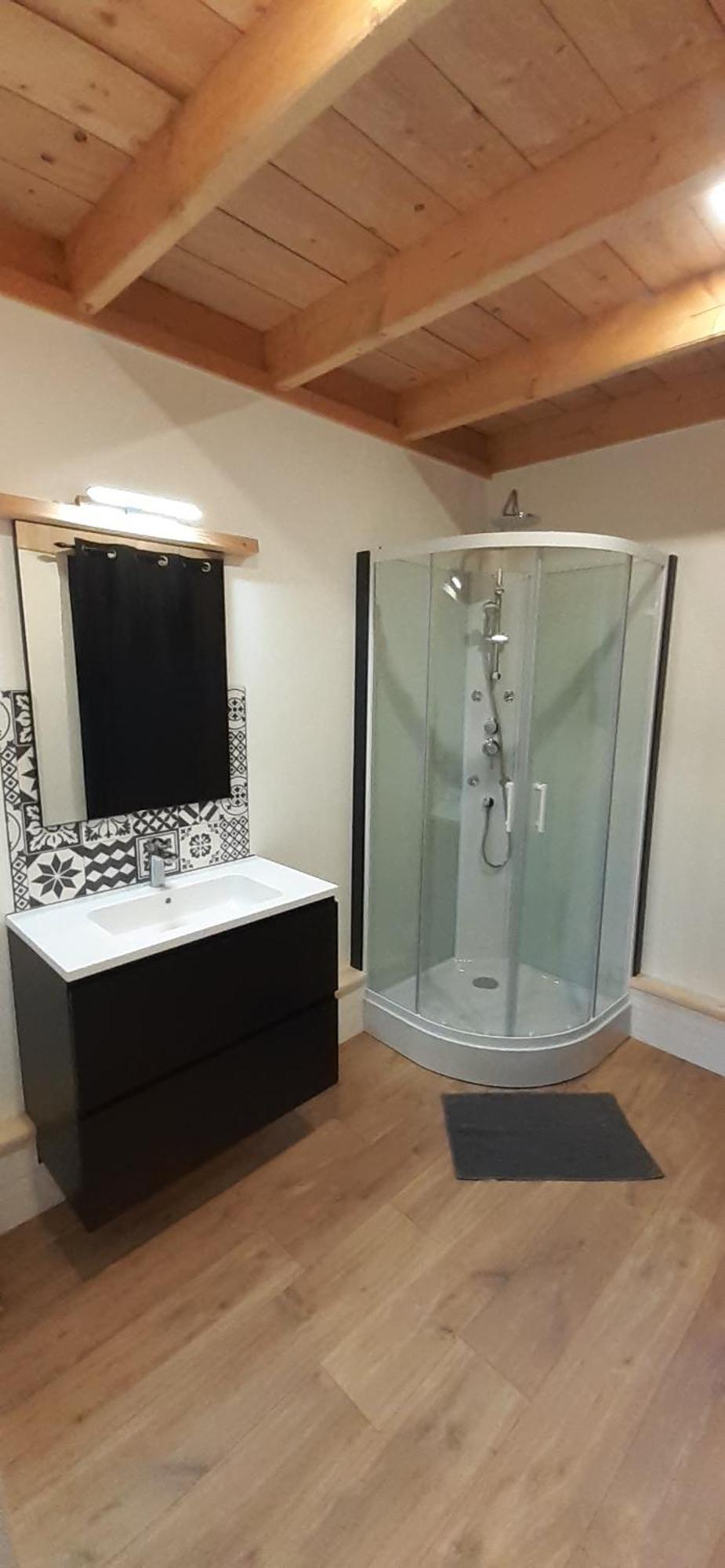 Gouézec Chalets De Pont Cob Avec Spa מראה חיצוני תמונה