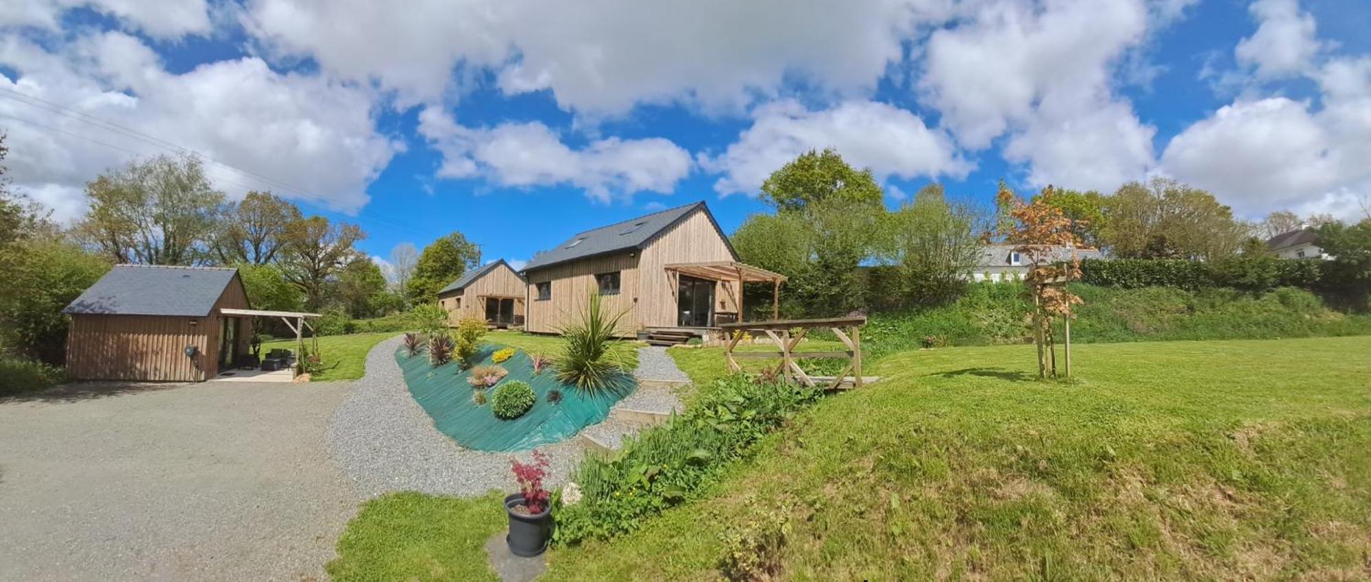 Gouézec Chalets De Pont Cob Avec Spa מראה חיצוני תמונה