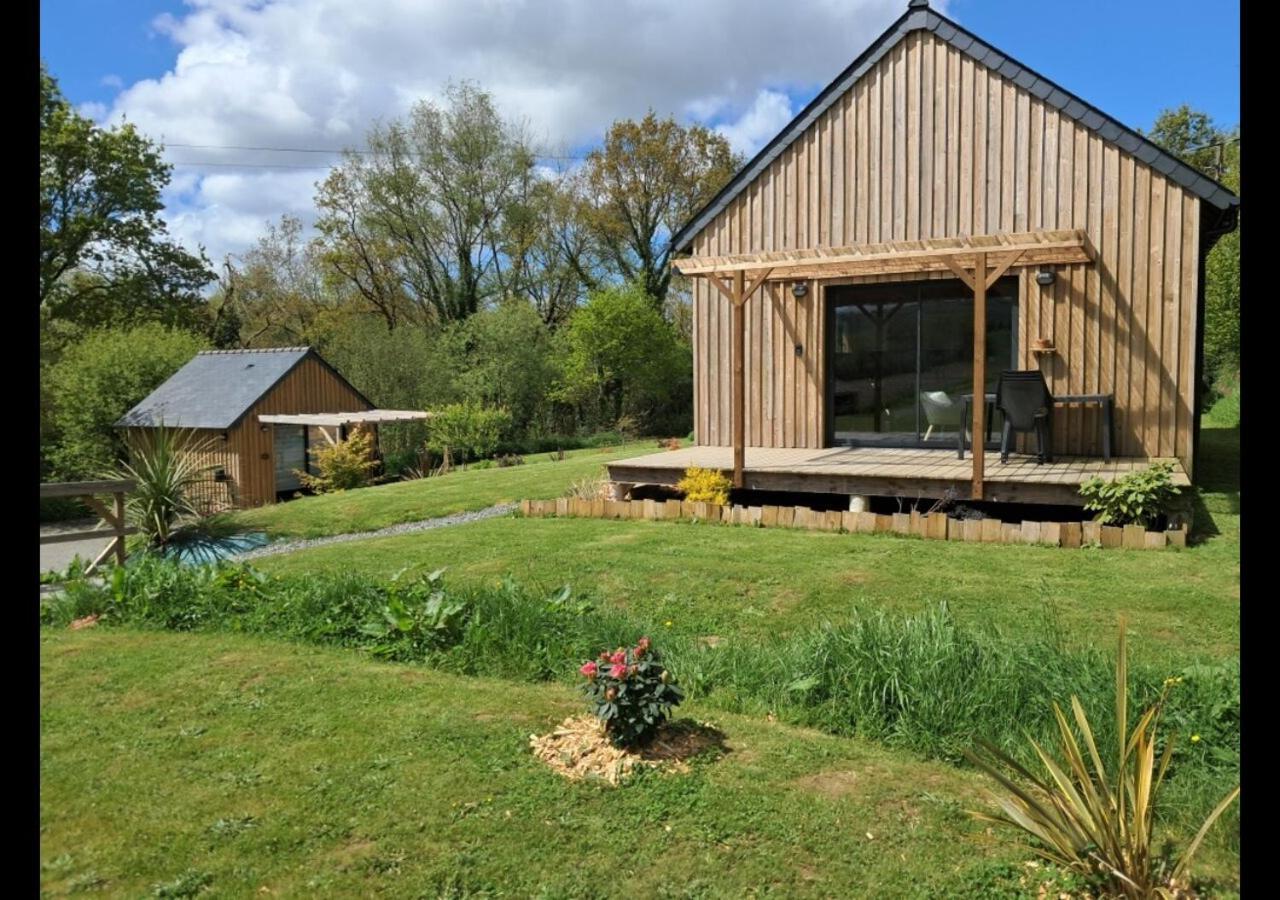 Gouézec Chalets De Pont Cob Avec Spa מראה חיצוני תמונה
